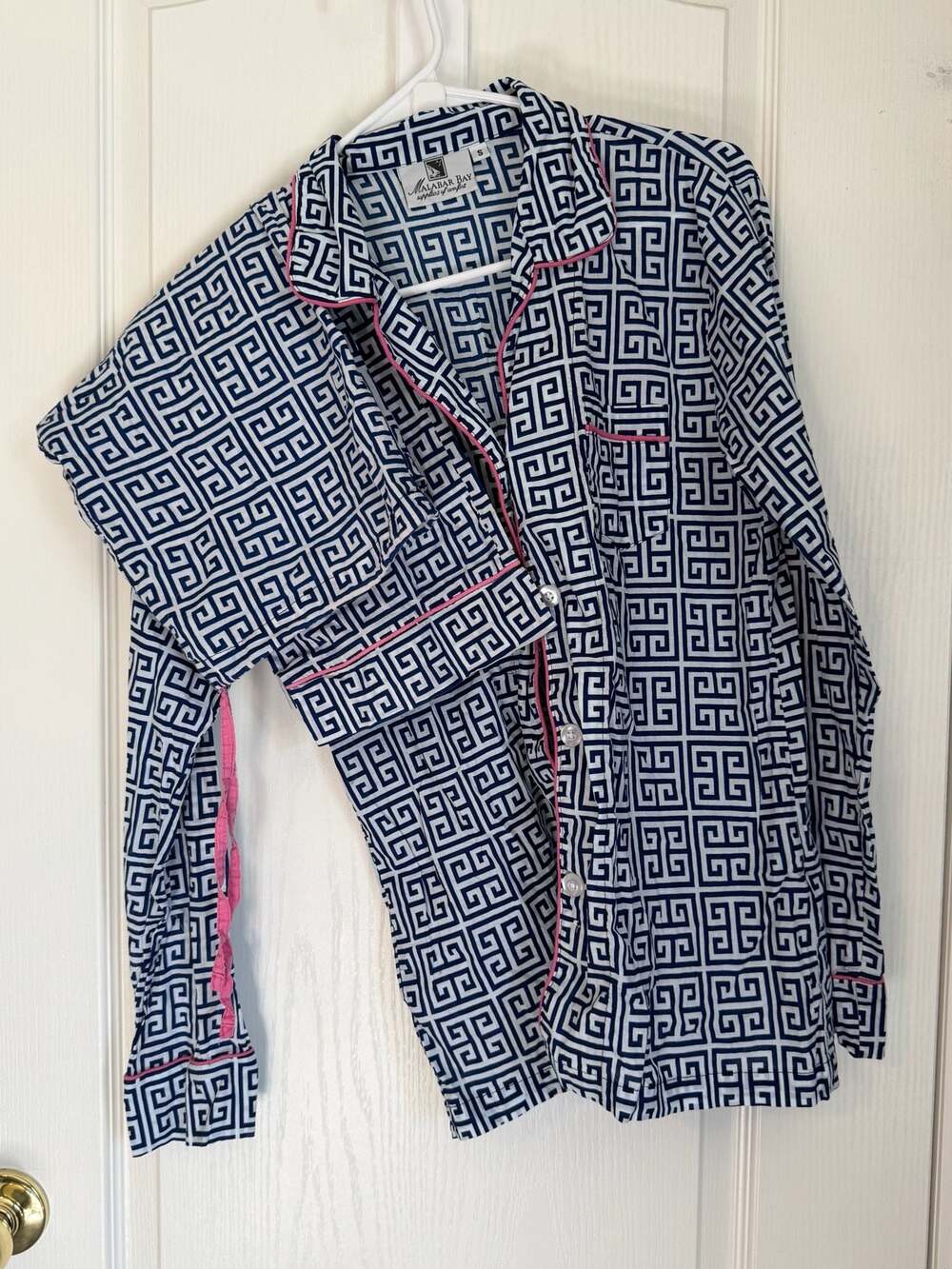 Malabar Bay Blue and White Greek Key Print Pajama Top and Bottoms Size S